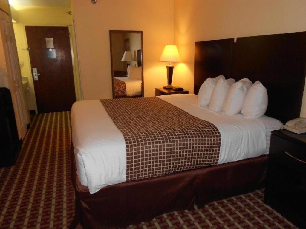 Surestay Plus Hotel Tarboro Exterior foto